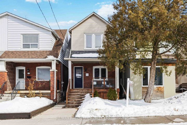 Photo 1 at 95 Chisholm Avenue, Lumsden, Toronto