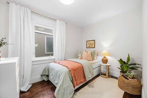 Photo 17 at 95 Chisholm Avenue, Lumsden, Toronto