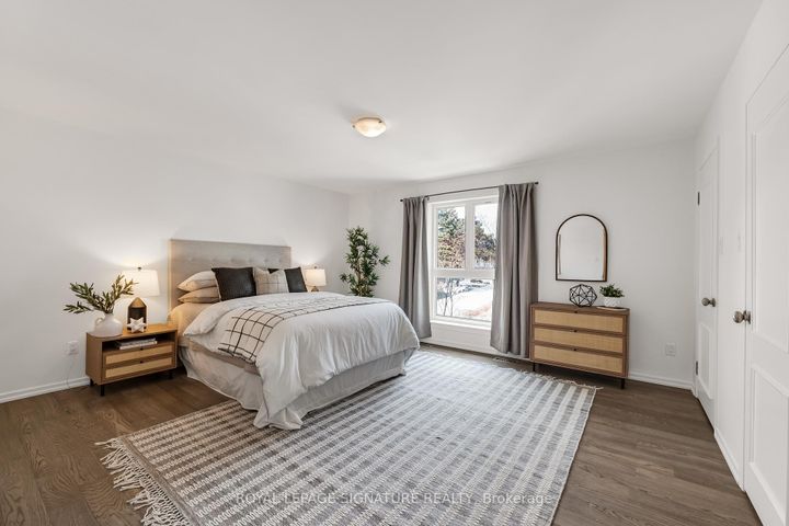 Photo 15 at 34 Sugar Millway, Windfields, Toronto