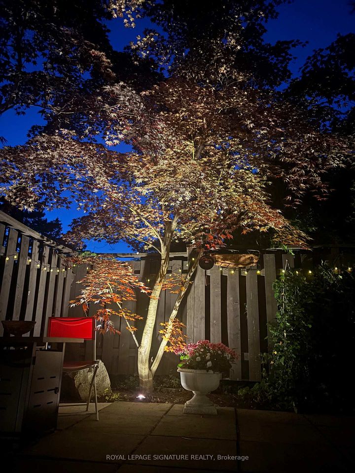 Photo 32 at 34 Sugar Millway, Windfields, Toronto