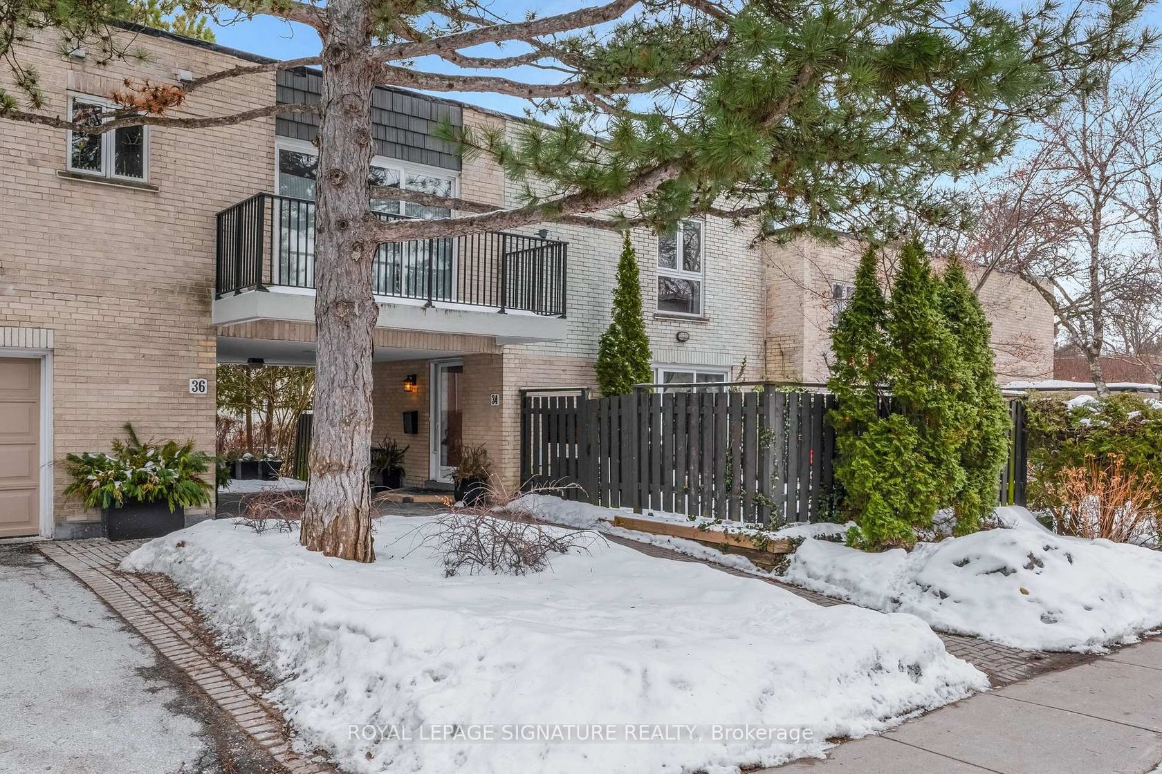 34 Sugar Millway, Windfields, Toronto 2