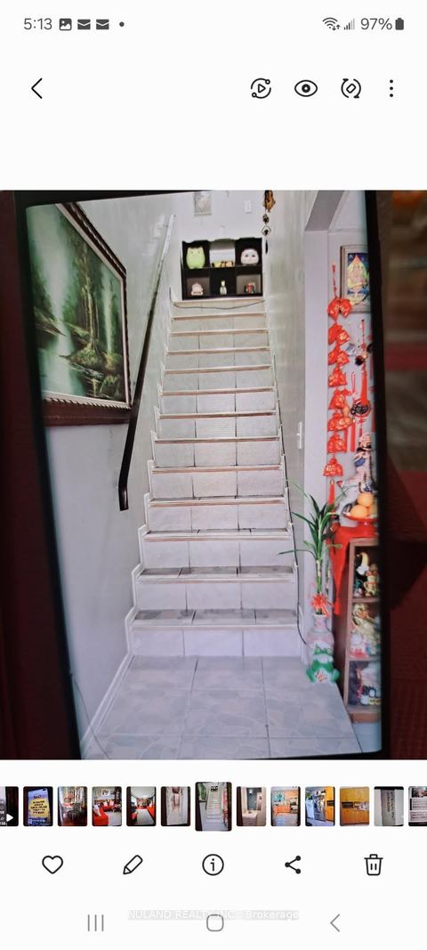 Photo 1 at 307 - 665 Kennedy Road, Kennedy Park, Toronto