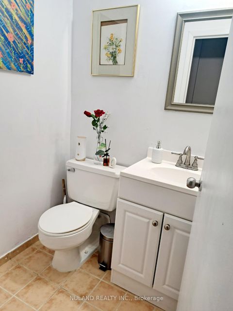 Photo 12 at 307 - 665 Kennedy Road, Kennedy Park, Toronto