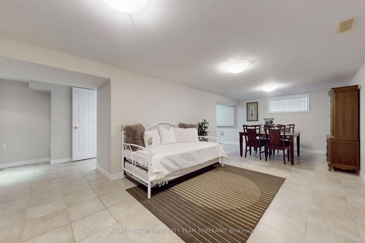 Photo 32 at 10 Gram Street, Maple, Vaughan