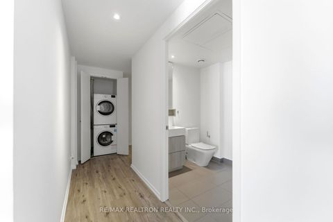 Photo 4 at 1907 - 5 Soudan Avenue, Mount Pleasant West, Toronto