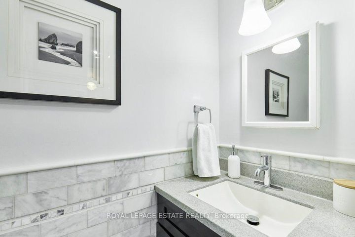 Photo 17 at 15 Squires Avenue, Parkview, Toronto