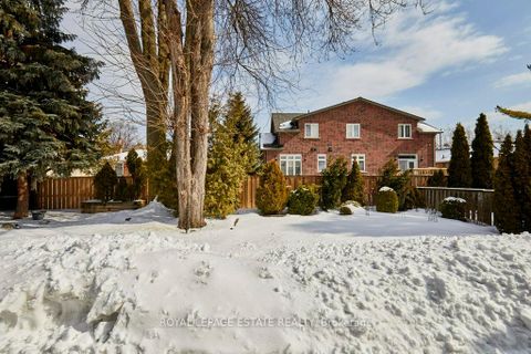 Photo 38 at 15 Squires Avenue, Parkview, Toronto