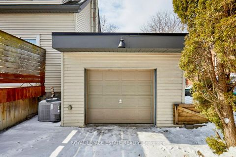 Photo 44 at 15 Squires Avenue, Parkview, Toronto