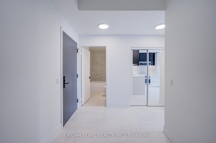 Photo 15 at 1507 - 308 Jarvis Street, Yonge Corridor, Toronto