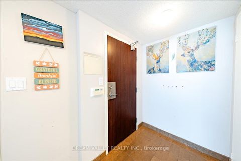 Photo 2 at PH504 - 5765 Yonge St Street, Newtonbrook East, Toronto