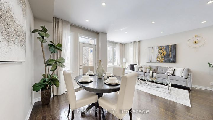 Photo 6 at 34 Elihof Drive, Patterson, Vaughan