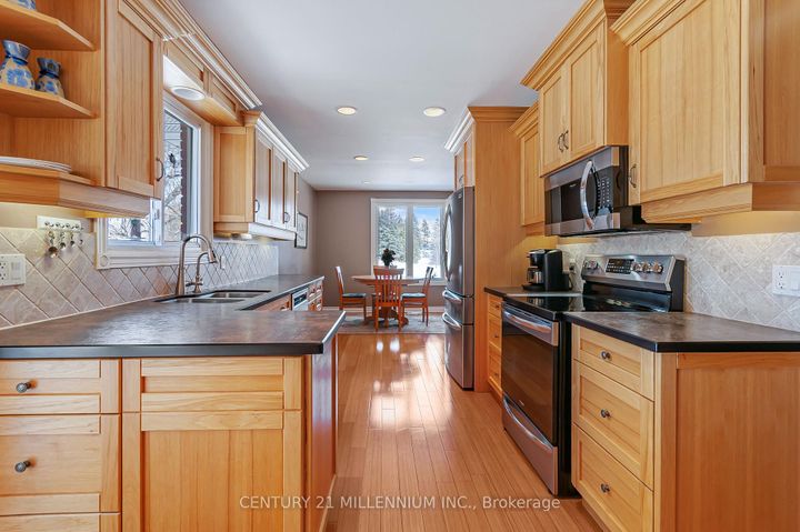 Photo 10 at 12210 Fourth Line, Rural Milton West, Milton