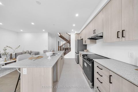 Photo 19 at 1331 Garthdale Street, Rural Pickering, Pickering