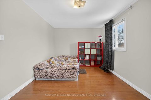 Photo 18 at 17 - 81 Brookmill Boulevard, L'Amoreaux, Toronto