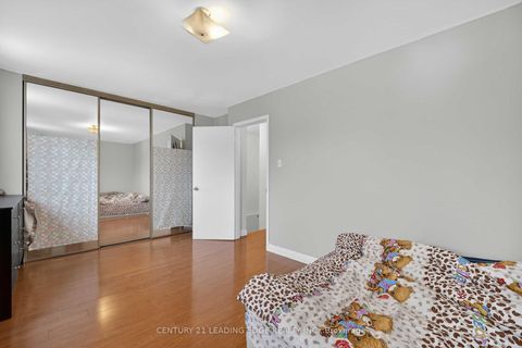Photo 21 at 17 - 81 Brookmill Boulevard, L'Amoreaux, Toronto