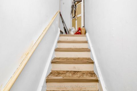 Photo 32 at 17 - 81 Brookmill Boulevard, L'Amoreaux, Toronto