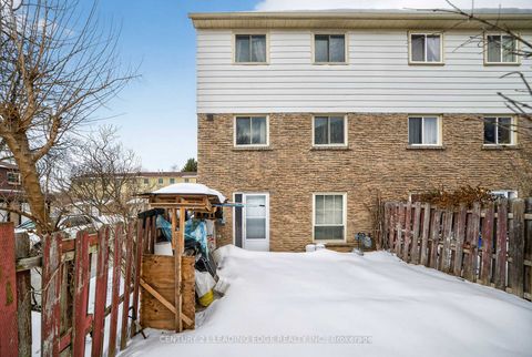 Photo 36 at 17 - 81 Brookmill Boulevard, L'Amoreaux, Toronto