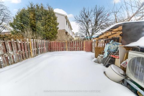 Photo 37 at 17 - 81 Brookmill Boulevard, L'Amoreaux, Toronto