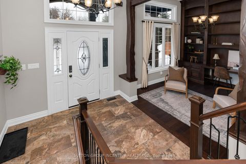 Photo 3 at 4 Snowshoe Trail, Ardagh, Barrie