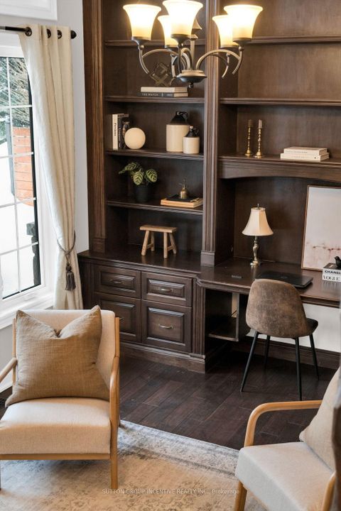 Photo 4 at 4 Snowshoe Trail, Ardagh, Barrie