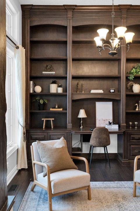 Photo 6 at 4 Snowshoe Trail, Ardagh, Barrie