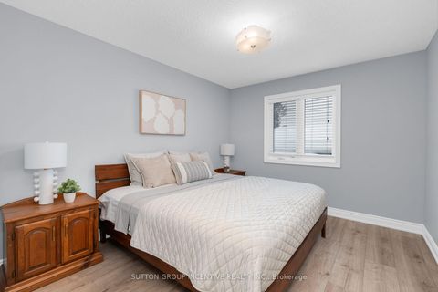 Photo 30 at 4 Snowshoe Trail, Ardagh, Barrie