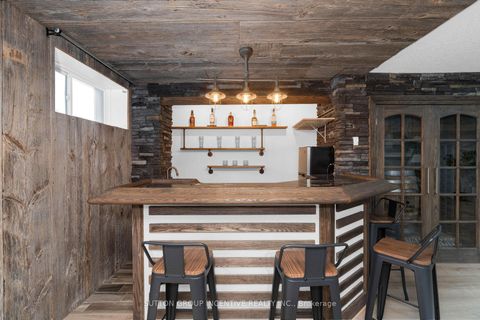 Photo 37 at 4 Snowshoe Trail, Ardagh, Barrie