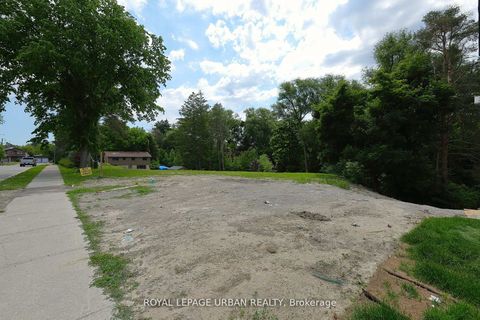 Photo 0 at 28 Avenue Road, North Richvale, Richmond Hill