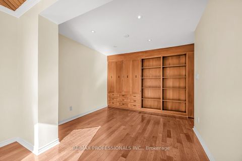 Photo 26 at 16 Woodpark Road, Richview, Toronto