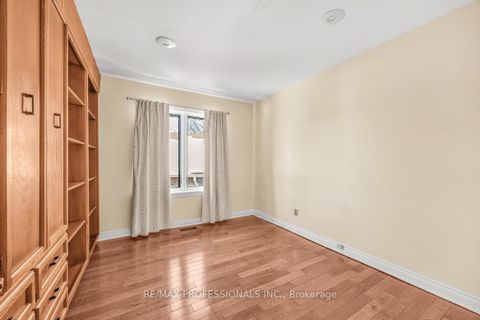 Photo 31 at 16 Woodpark Road, Richview, Toronto