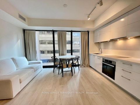 Photo 4 at 709 - 188 Cumberland Street, Annex, Toronto