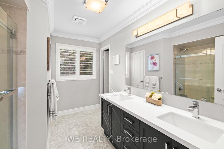 Photo 32 at 2120 Lynn Heights Drive, Liverpool, Pickering