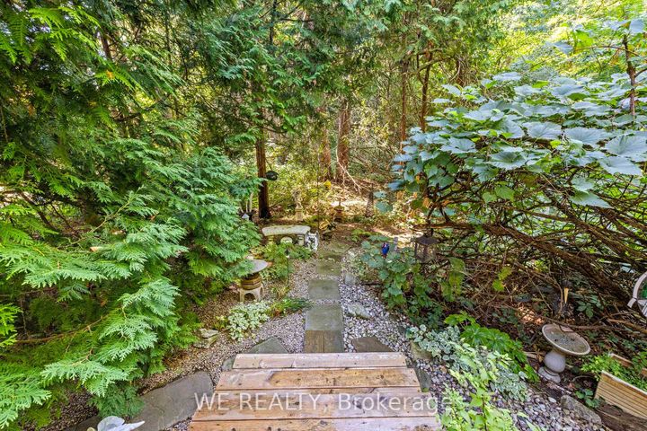 Photo 46 at 2120 Lynn Heights Drive, Liverpool, Pickering