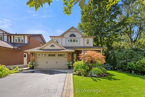 Photo 2 at 2120 Lynn Heights Drive, Liverpool, Pickering