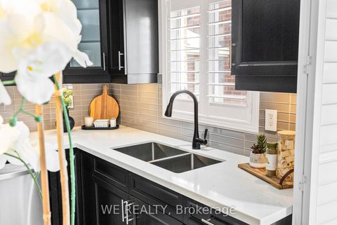 Photo 17 at 2120 Lynn Heights Drive, Liverpool, Pickering