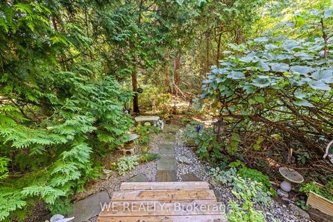 Photo 46 at 2120 Lynn Heights Drive, Liverpool, Pickering