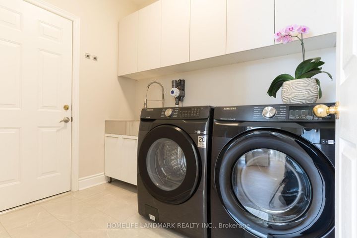 Photo 35 at 63 Sunburst Crescent, Greensborough, Markham