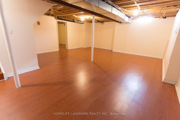 Photo 36 at 63 Sunburst Crescent, Greensborough, Markham