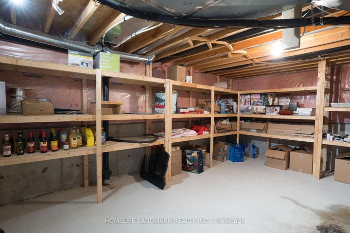 Photo 39 at 63 Sunburst Crescent, Greensborough, Markham