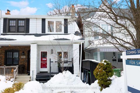 Photo 1 at 262 Silver Birch Avenue, The Beaches, Toronto