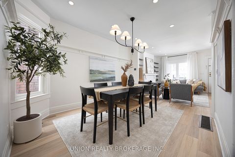 Photo 10 at 262 Silver Birch Avenue, The Beaches, Toronto