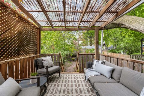 Photo 30 at 262 Silver Birch Avenue, The Beaches, Toronto