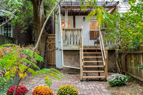 Photo 32 at 262 Silver Birch Avenue, The Beaches, Toronto