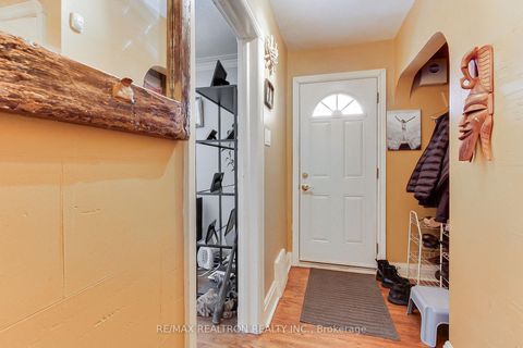 Photo 6 at 66 Patricia Avenue, Newtonbrook West, Toronto