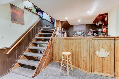 Photo 16 at 66 Patricia Avenue, Newtonbrook West, Toronto