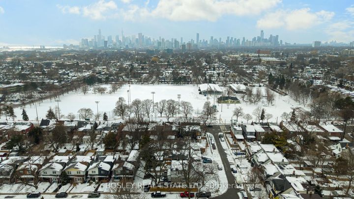 Photo 49 at 185 Greenwood Avenue, Coxwell, Toronto