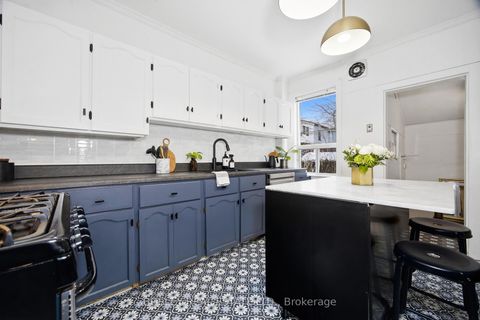 Photo 14 at 185 Greenwood Avenue, Coxwell, Toronto