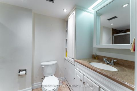 Photo 8 at 205 - 725 King Street W, Niagara, Toronto