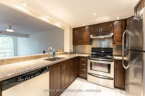 Photo 17 at 205 - 725 King Street W, Niagara, Toronto