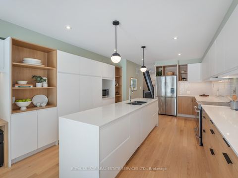 Photo 16 at 581 Beresford Avenue, Bloor West Village, Toronto